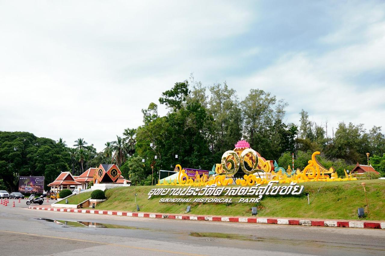 Toon Guesthouse Sukhothai Exterior foto